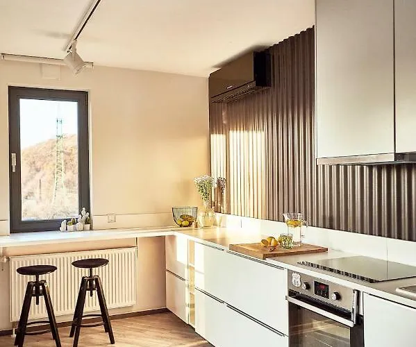 Forest Park By Zoom *